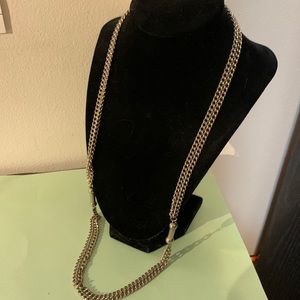 Gorgeous necklace jewelry